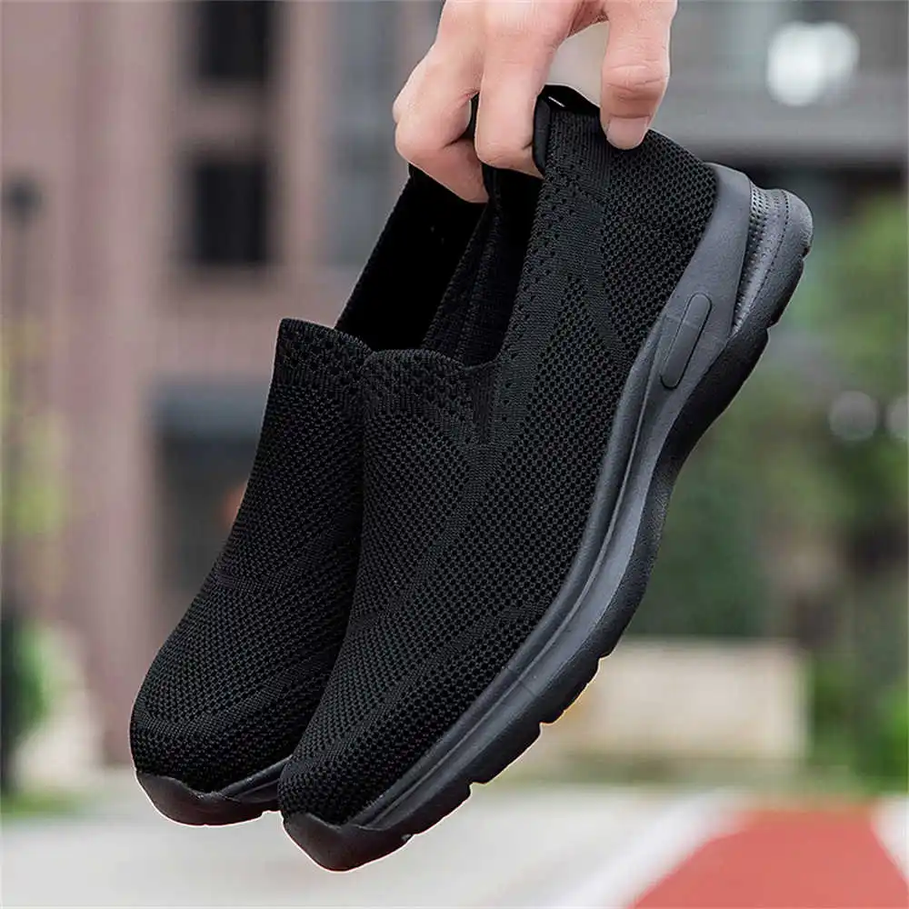 Home Gym And Basketball Court - Tanpa renda jaring sepatu bot pria,