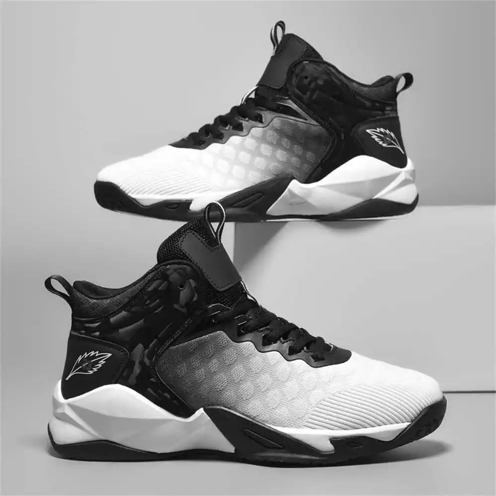 Home Gym And Basketball Court - Gelap nomor 39 Sneakers untuk pria,